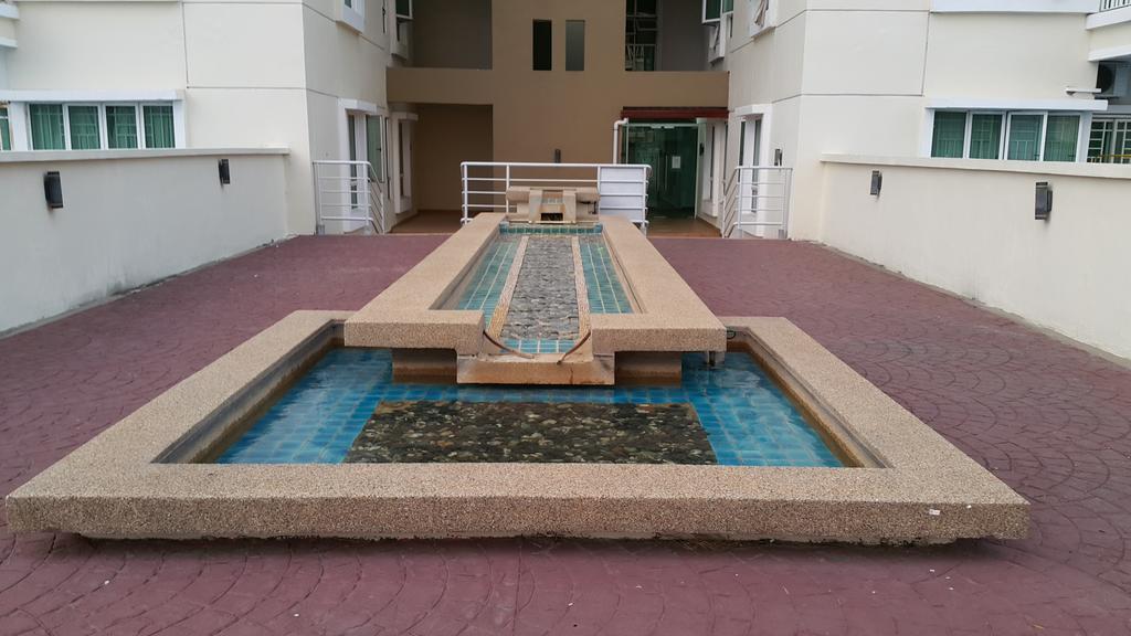 Abu Homestay @ 1borneo Condominium Tower B Apartment *
