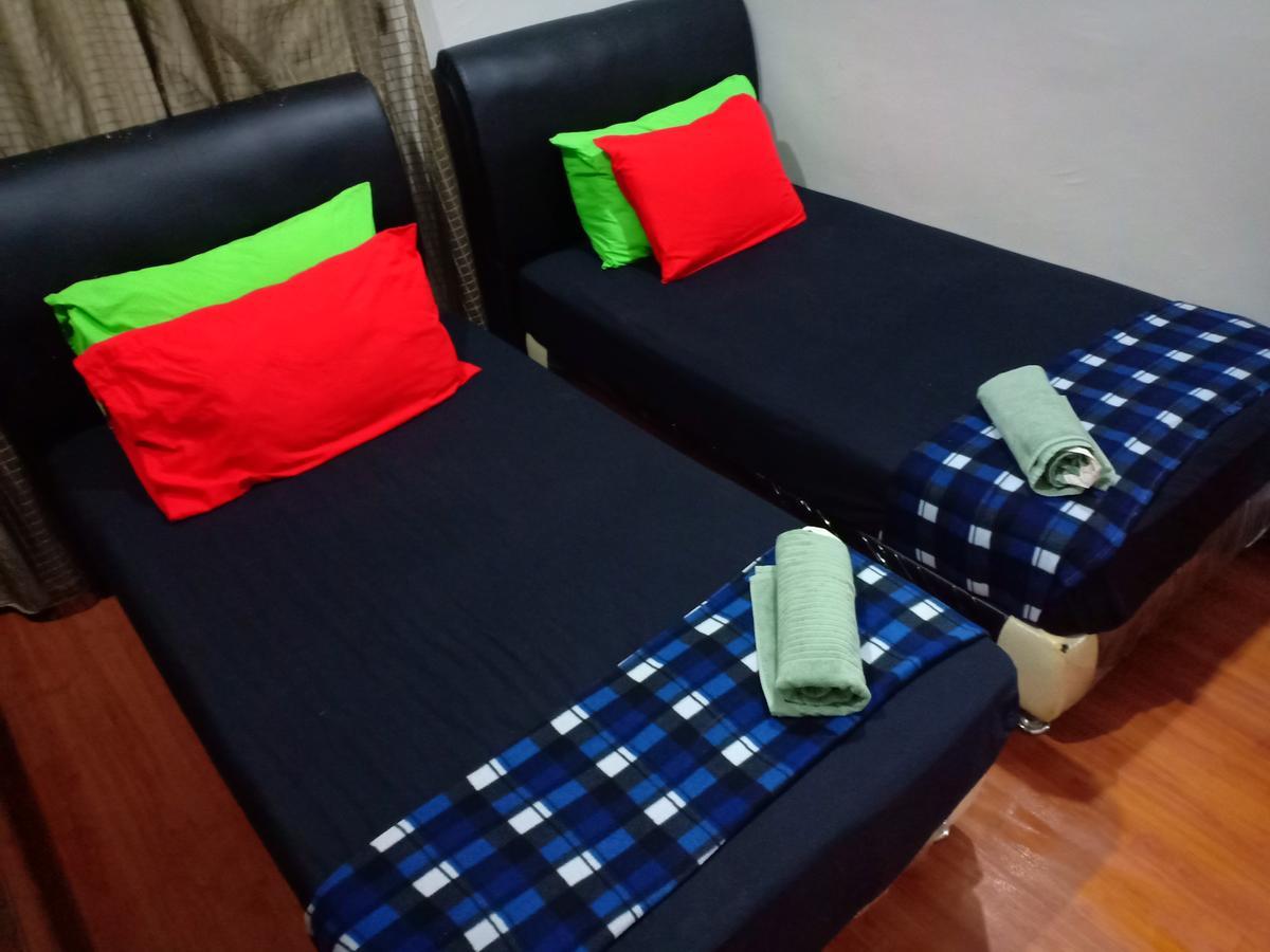 Abu Homestay @ 1borneo Condominium Tower B