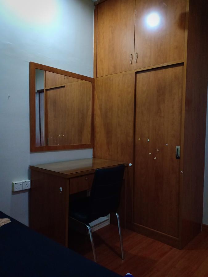 Abu Homestay @ 1borneo Condominium Tower B